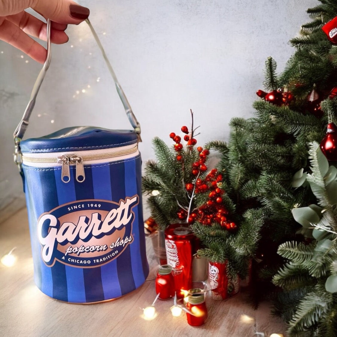 Garrett Popcorn (Limited tin designed only x'mas season, it unique gift)
