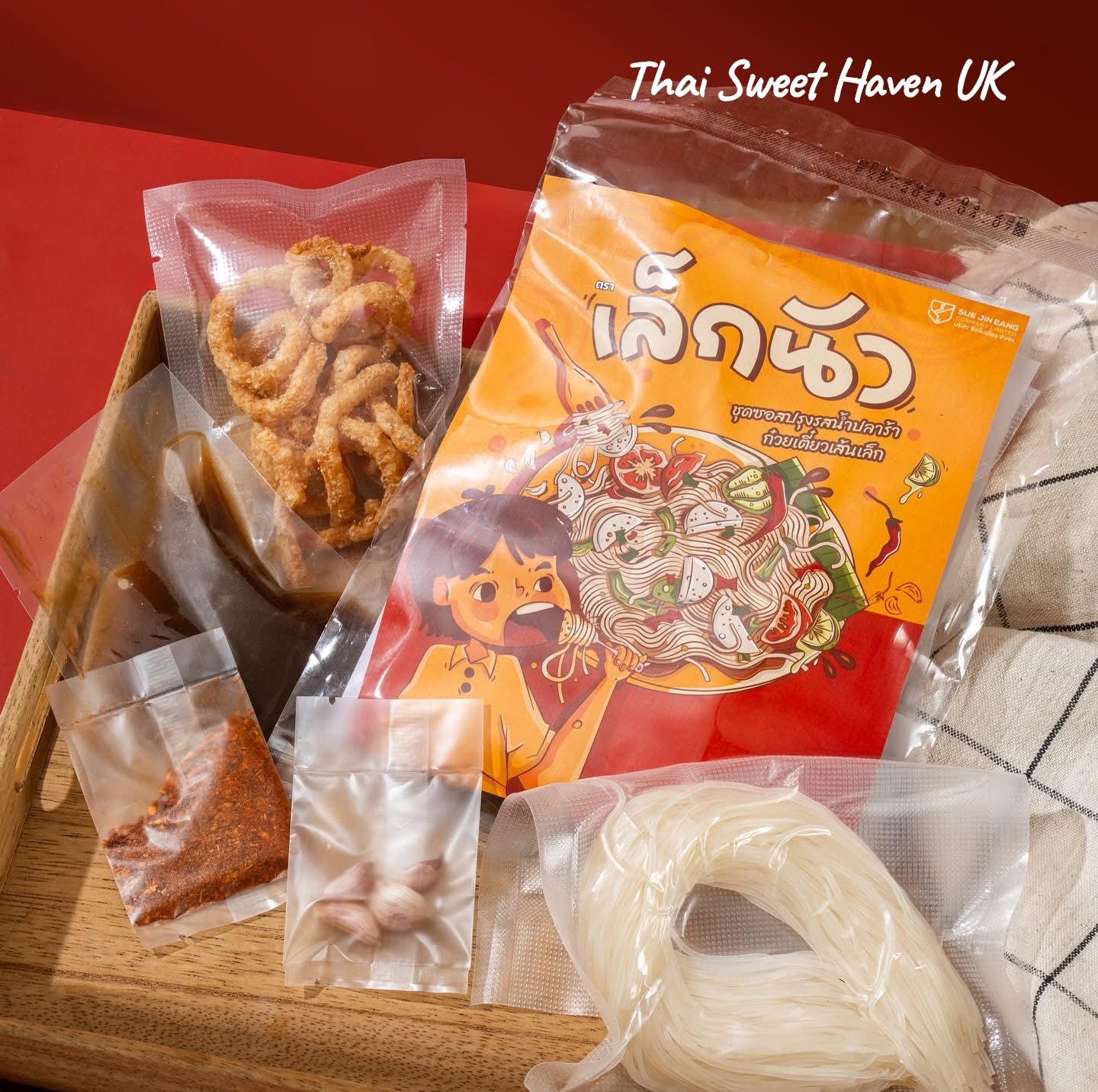 Thai Seasoned Noodles 130g | ก๋วยเตี๋ยวเล็กนัว